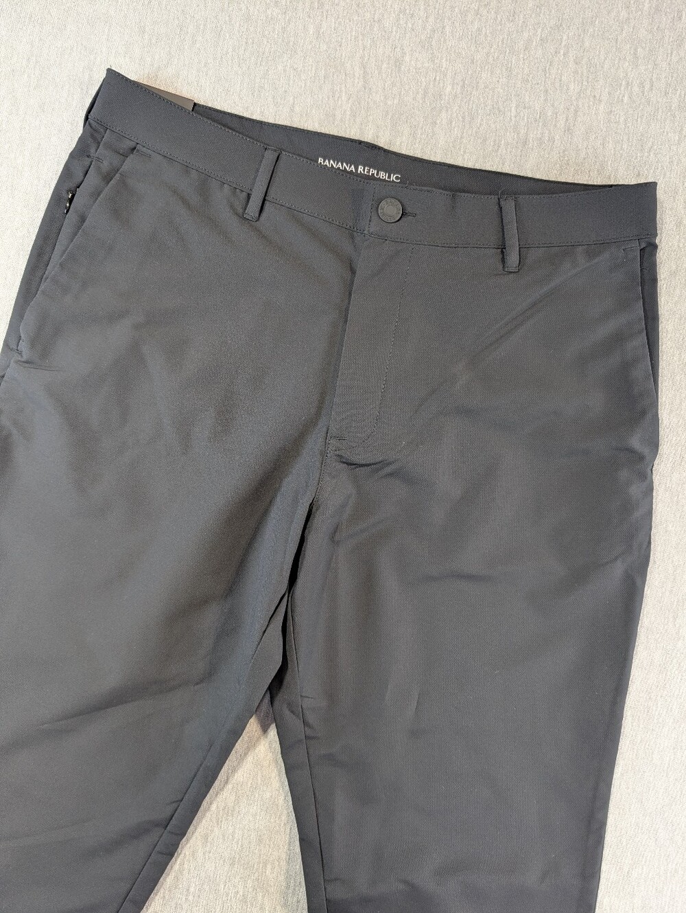 Banana Republic Lightweight Chino Pants Men's 34 X 30 Black 100% Polyester NWT